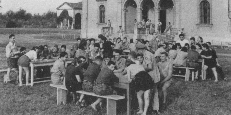 Ragazzi ebrei in Villa Emma